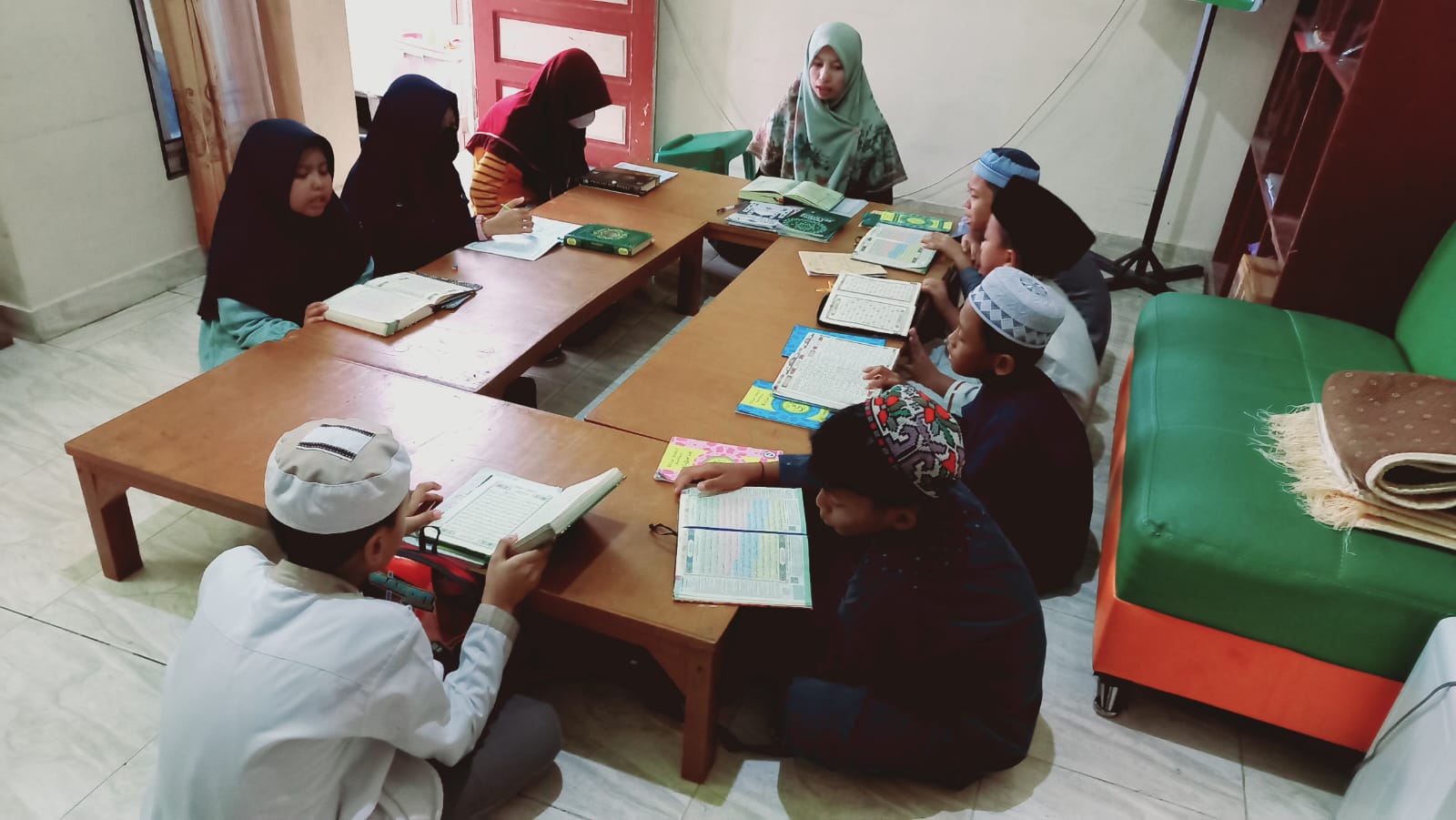 Santri dan Program